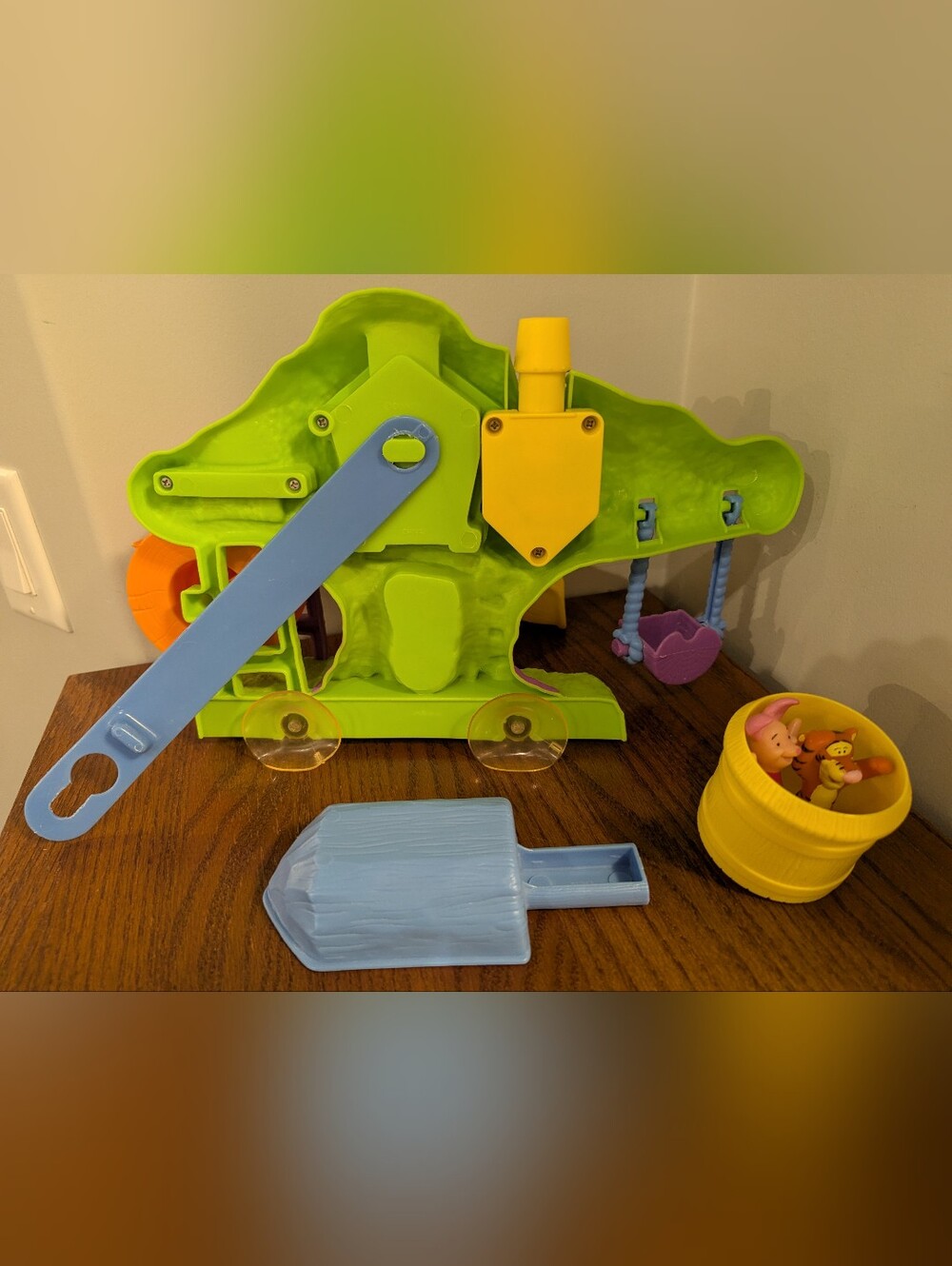 Vintage Winnie The Pooh Fisher Price Splash N Bubble Treehouse bath Toy - Picture 7 of 12